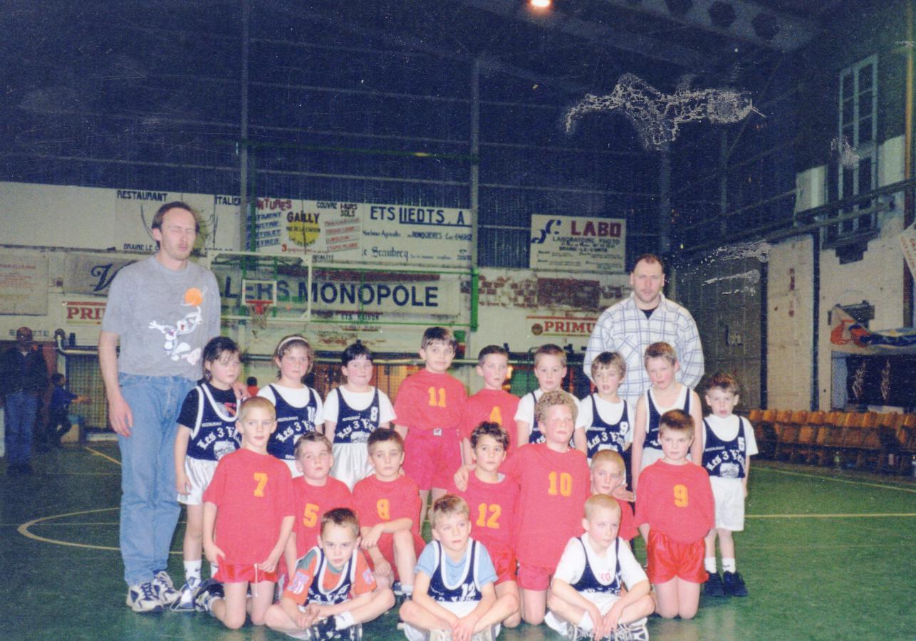 Baby 4 1997 - 1998 Amical contre Tubize